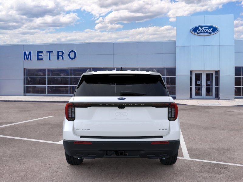 Used 2026 Star White Metallic Tri-Coat Ford Active image 6