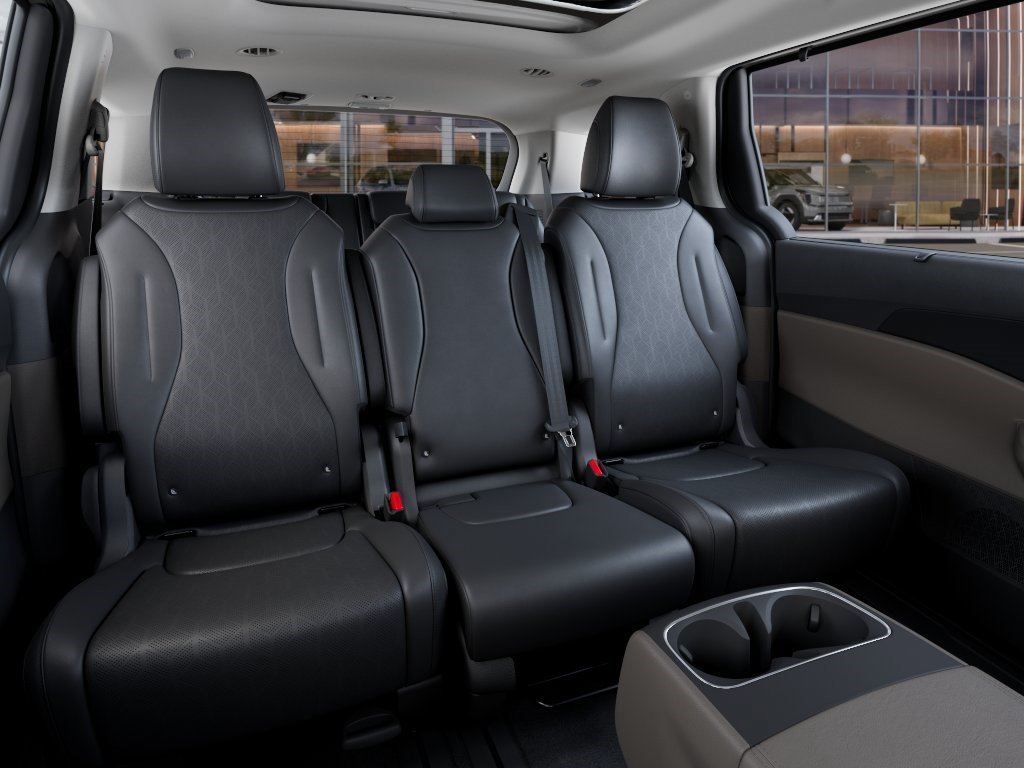 New 2027 Ivory Silver Kia SX image 16