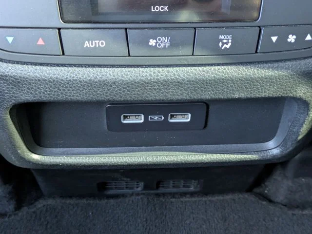 Used 2023  Honda Touring image 15