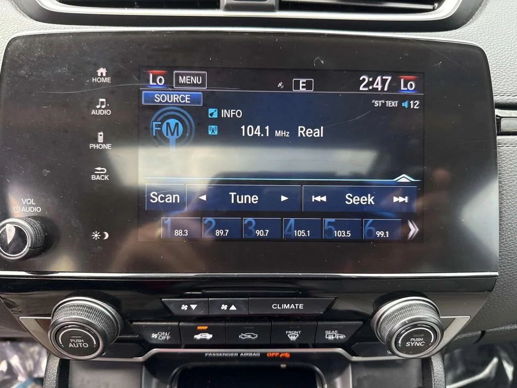 Used 2019  Honda EX-L image 30