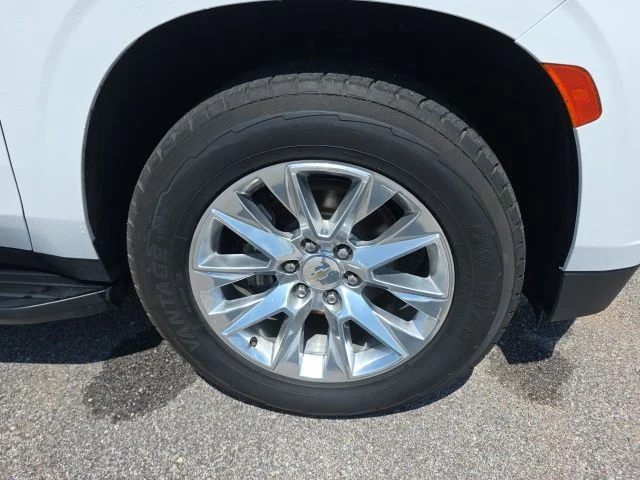 Used 2023 White Chevrolet Premier image 36