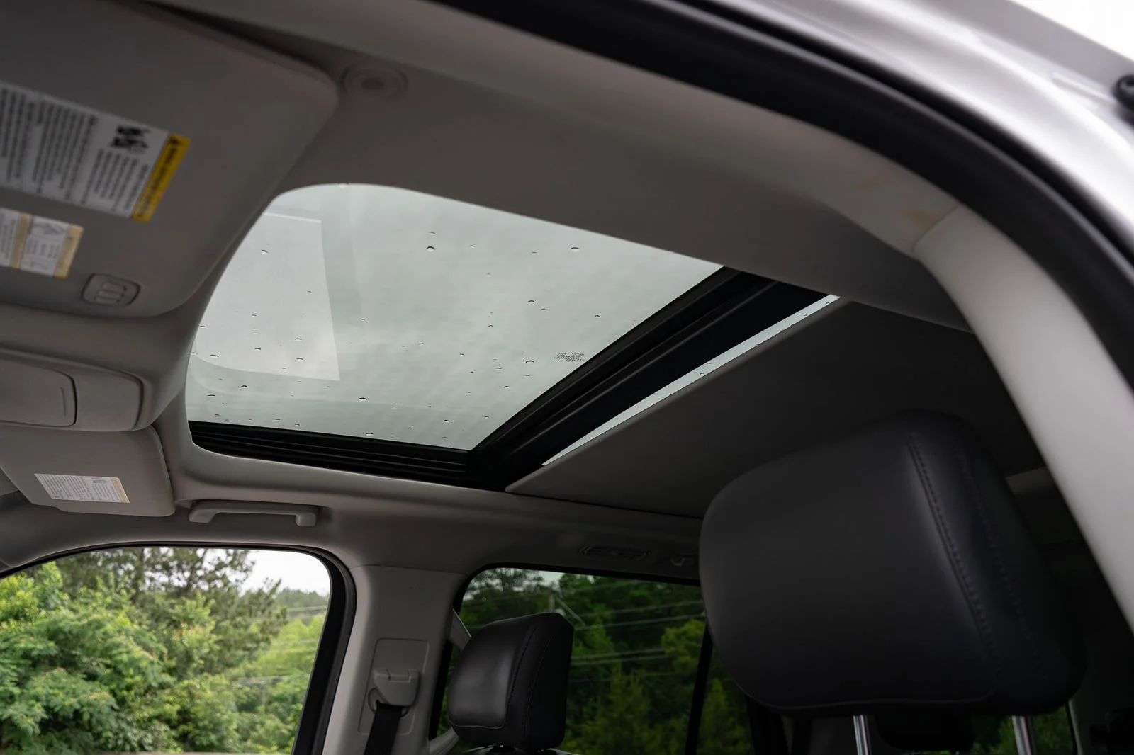 Used 2025 White Ford Active image 16