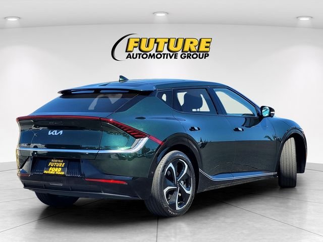 Used 2023 Green Kia GT-Line image 4