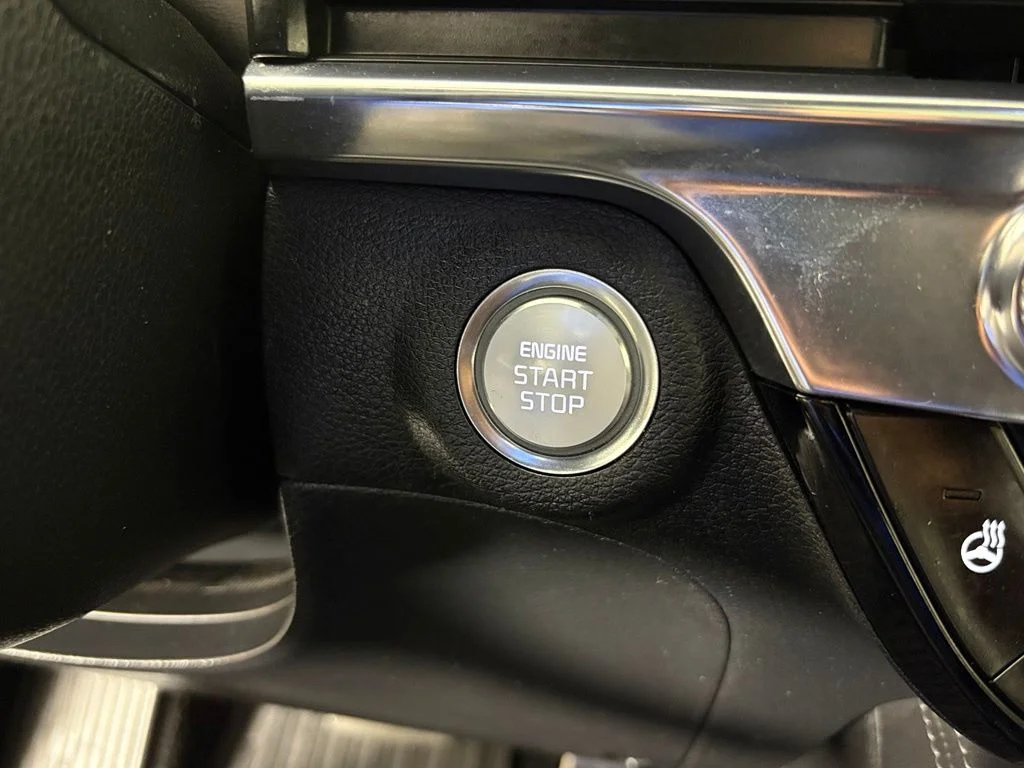 Used 2023 White Kia SX-Prestige X-Pro image 25
