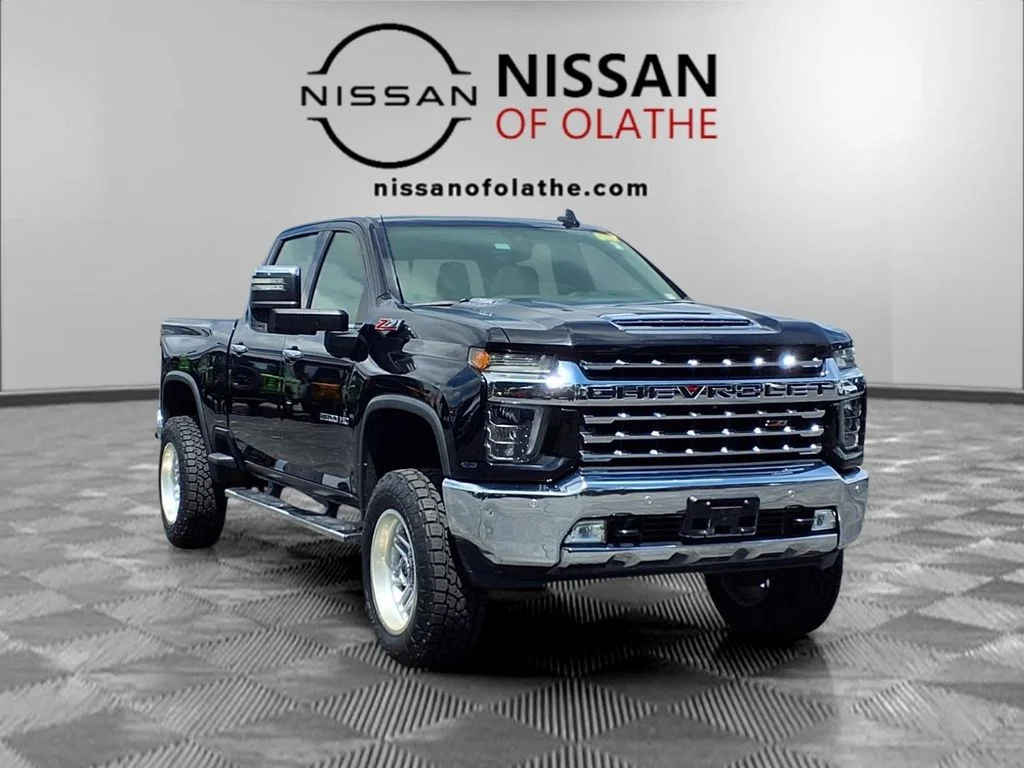Used 2020 Black Chevrolet LTZ image 30