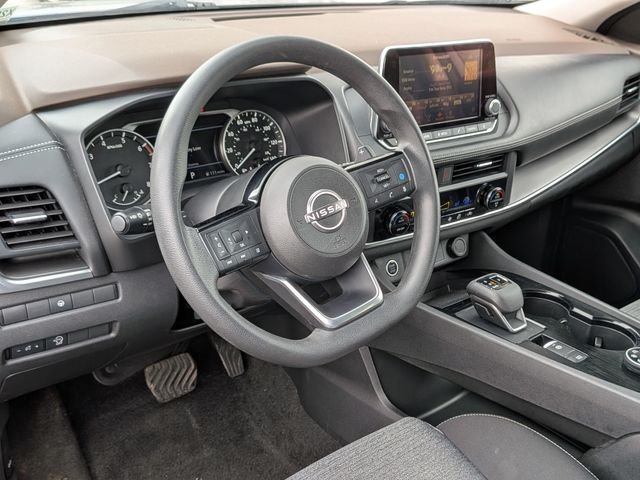 Used 2023 Gray Nissan SV image 32