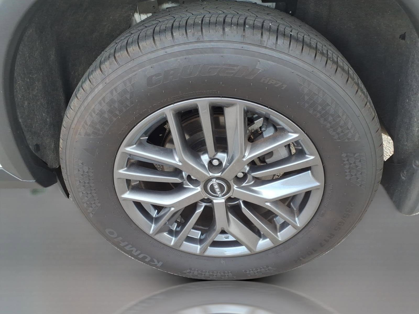 Used 2026 Glacier White Nissan S image 7