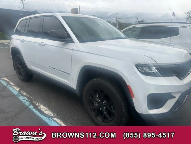 2025 Jeep Grand Cherokee Altitude X 4x4's photo
