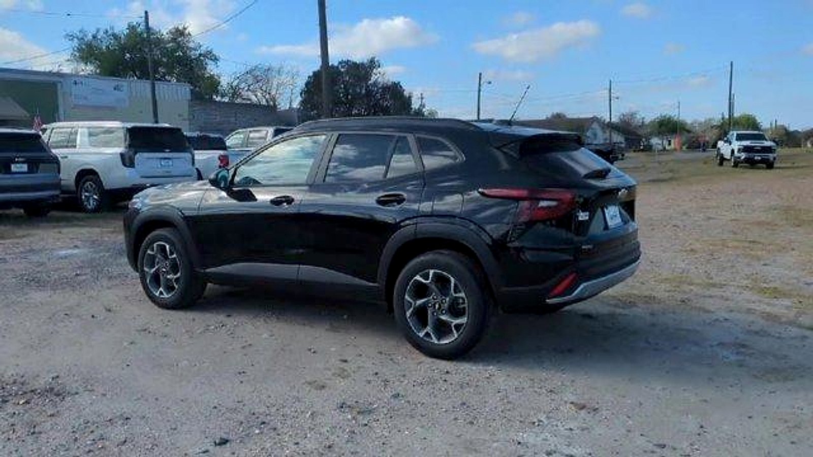 2026 Chevrolet Trax LT - Photo 6