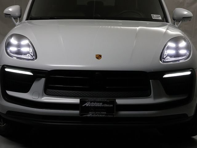 Used 2022 White Porsche S image 6
