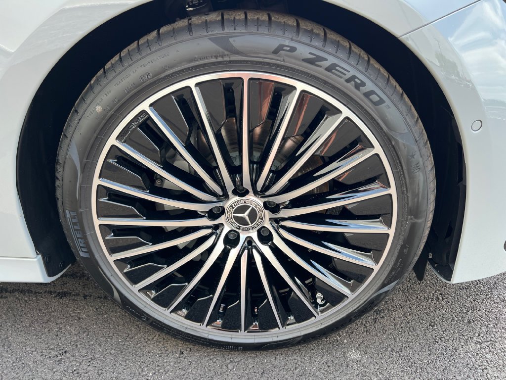New 2026 MANUFAKTUR Alpine Grey Mercedes-Benz E 350 image 69