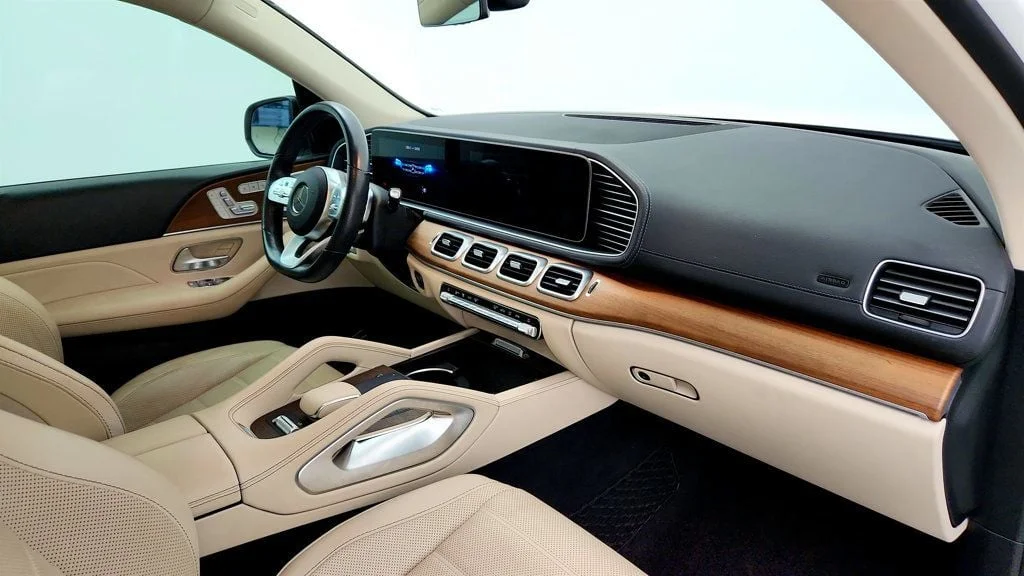 Used 2021 designo Diamond White Bright Mercedes-Benz GLS 580 4MATIC® SUV w/ Driver Assist Pkg Plus & Night Pkg image 23