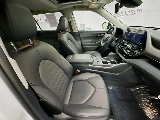 Used 2024 Beige Toyota XLE image 30
