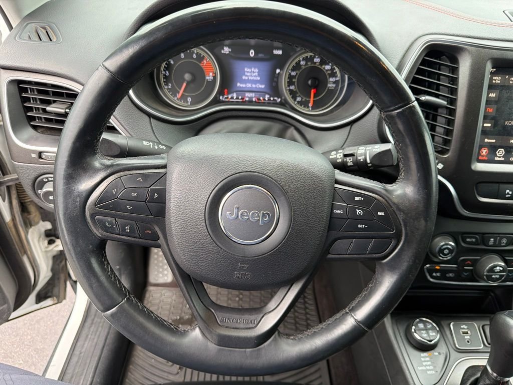 Certified Used 2019 White Jeep Trailhawk image 12