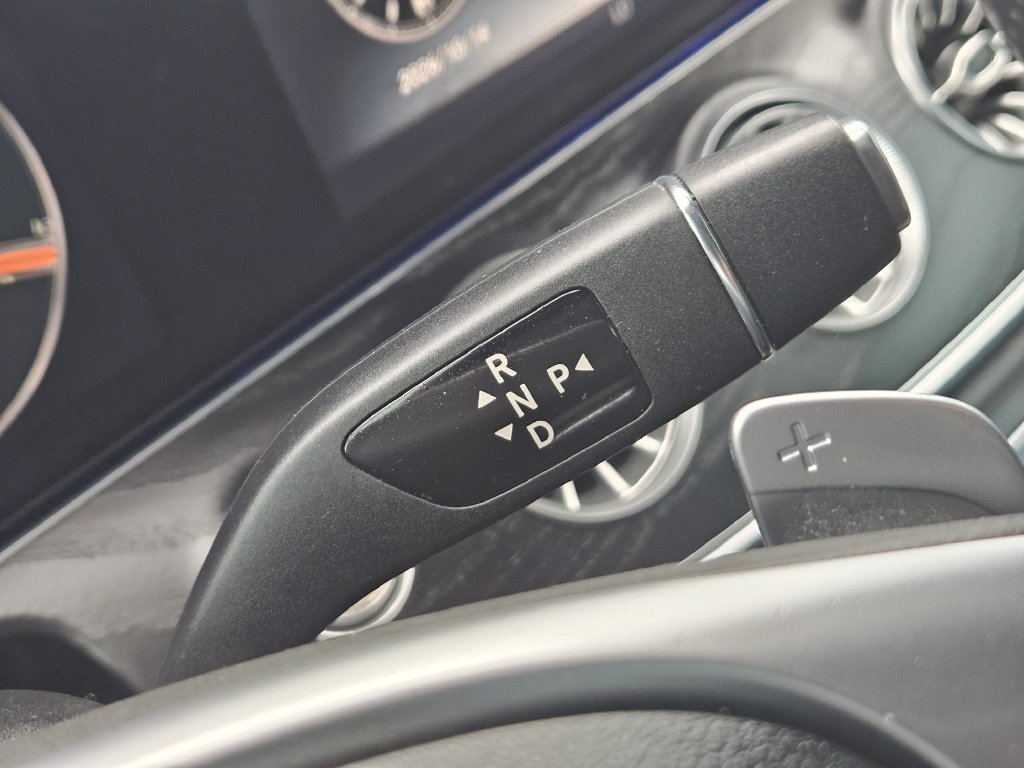 Used 2018 Gray Mercedes-Benz E 400 image 27