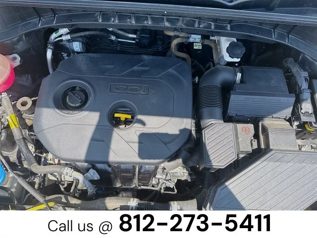 Used 2021 Black Hyundai Value image 27
