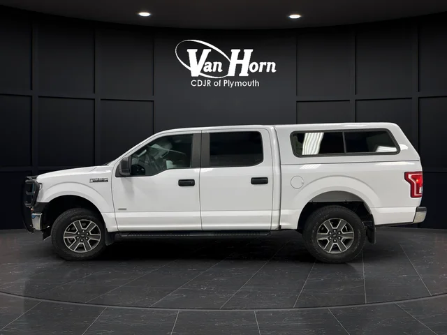 Used 2017 Oxford White Ford XL image 4