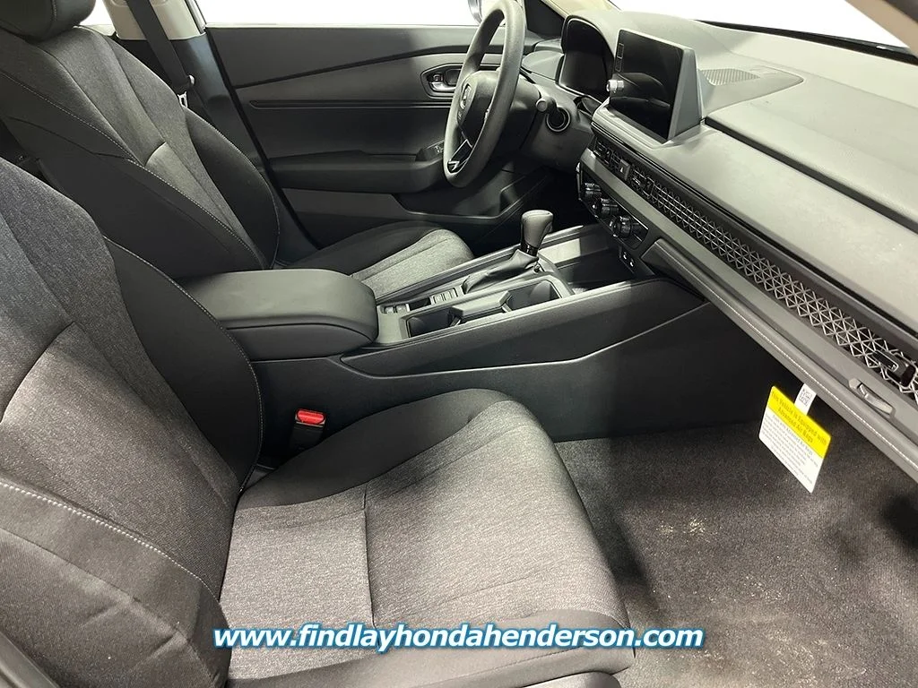 New 2026 Platinum White Pearl Honda LX image 23