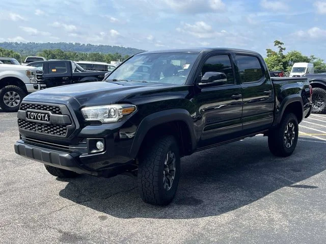 Used 2018 Black Toyota TRD Off-Road image 8