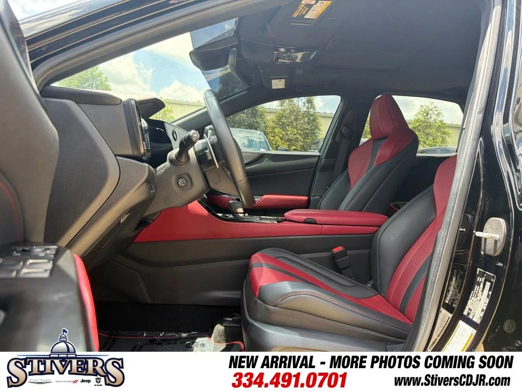 Used 2023 Black Lexus 350 F SPORT Handling image 17