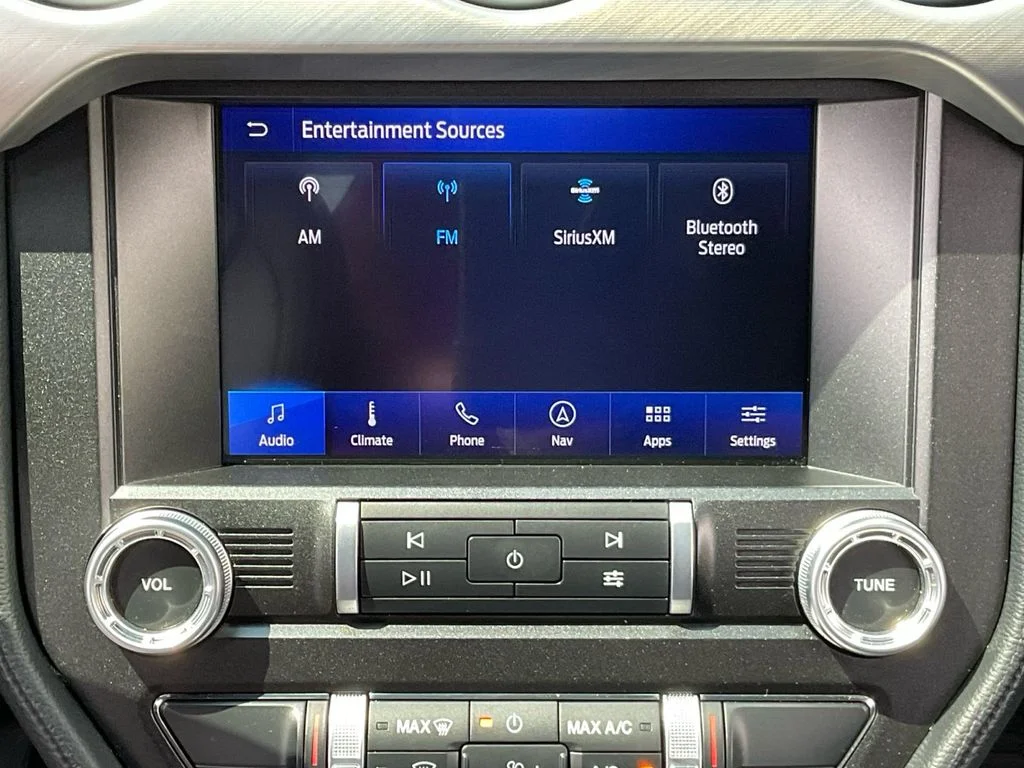 Used 2023 Silver Ford GT Premium image 20