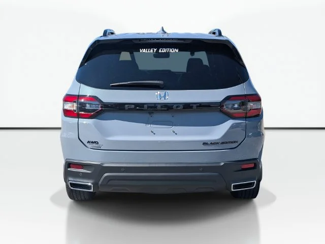 Used 2025 Gray Honda Black Edition image 6