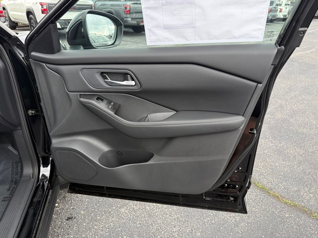 New 2026 Super Black Nissan SV image 17