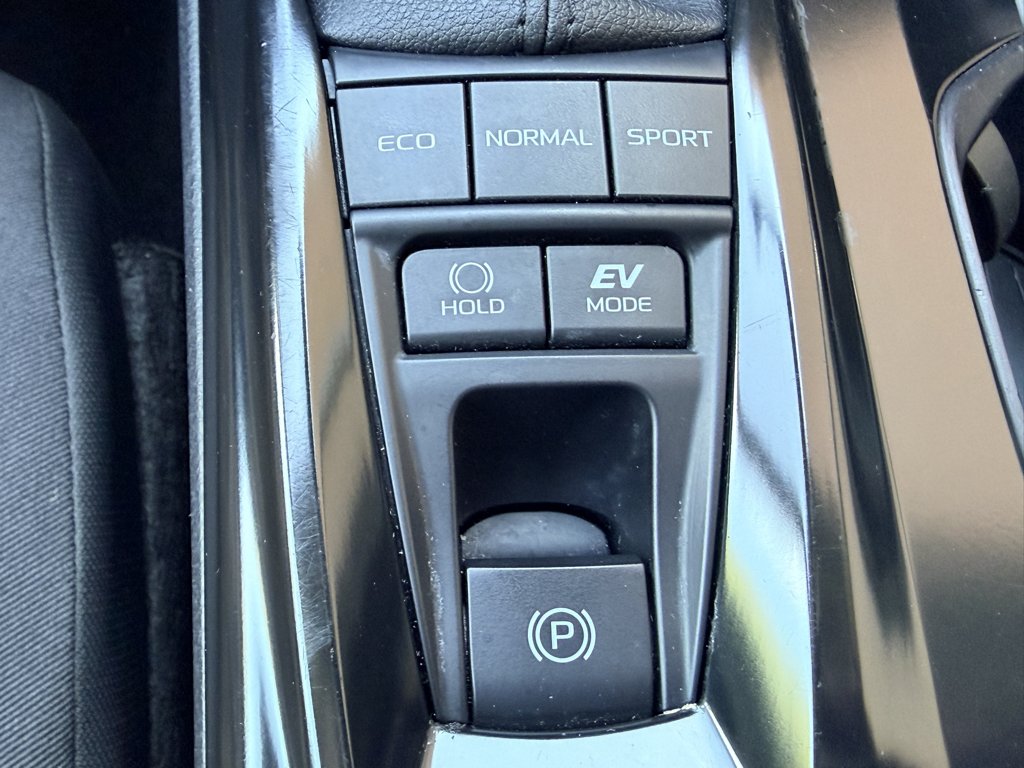 Used 2025 Midnight Black Metallic Toyota LE image 17