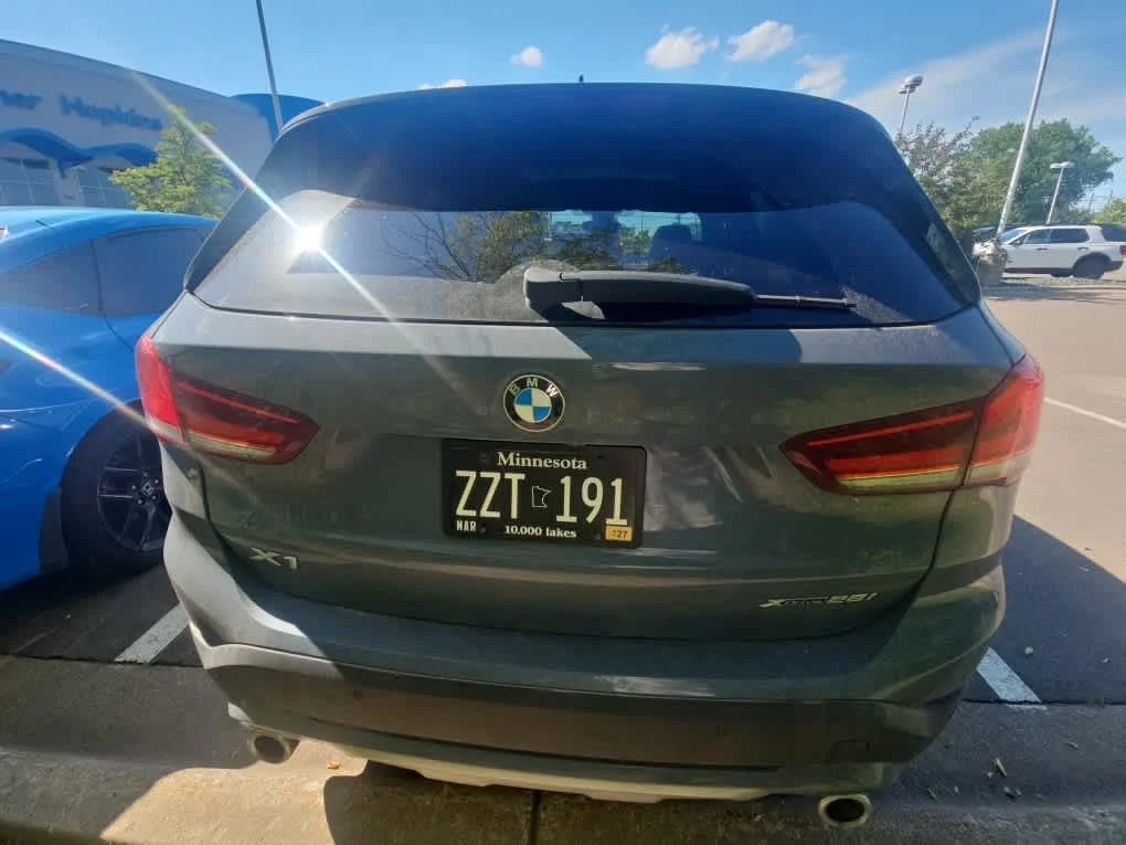 Used 2020 Storm Bay Metallic BMW xDrive28i image 5