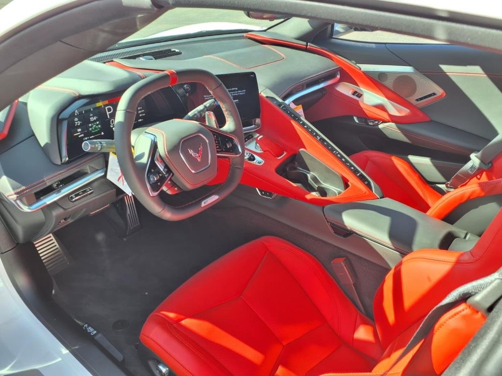 2025 Chevrolet Corvette 2LZ - Photo 12