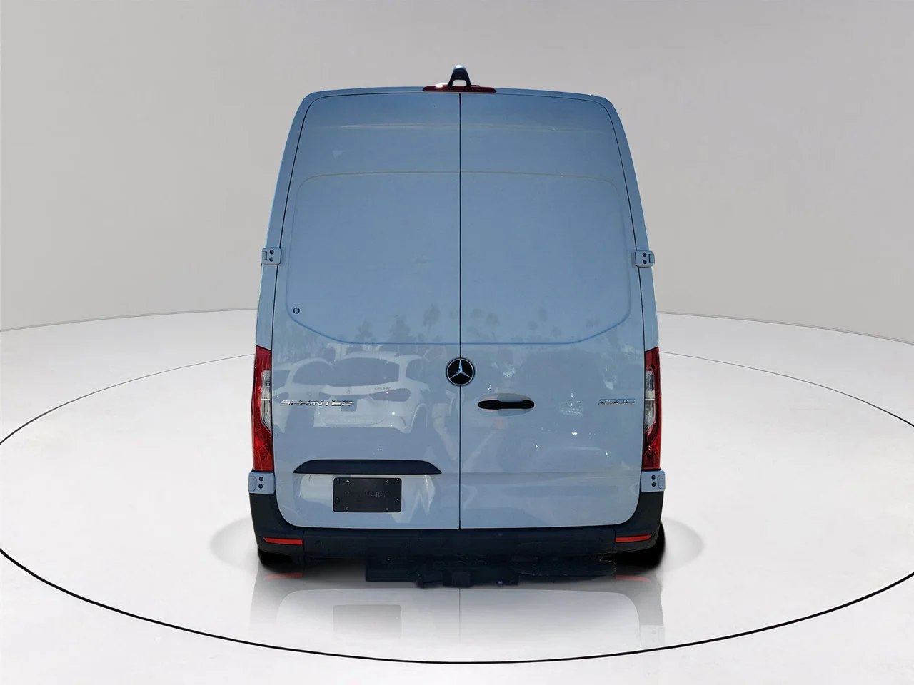 Used 2026 White Mercedes-Benz Cargo 170 WB image 5