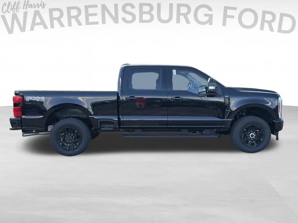 New 2027 Agate Black Metallic Ford F-250® Lariat® image 8