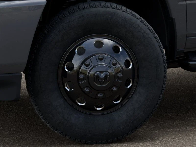 New 2026 Ceramic Gray Clear-Coat Exterior Paint RAM Laramie image 8