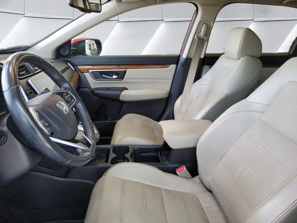 Used 2019 Red Honda Touring image 7
