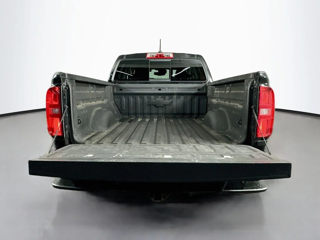 Used 2020 Black Chevrolet LT image 26