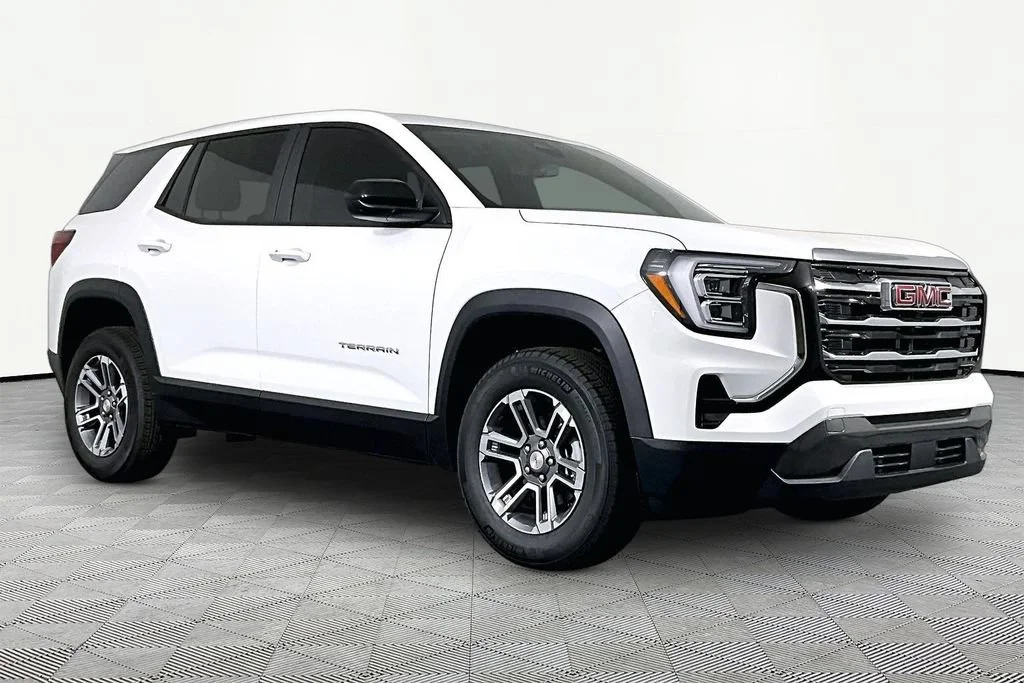 New 2027 Summit White GMC Elevation image 3