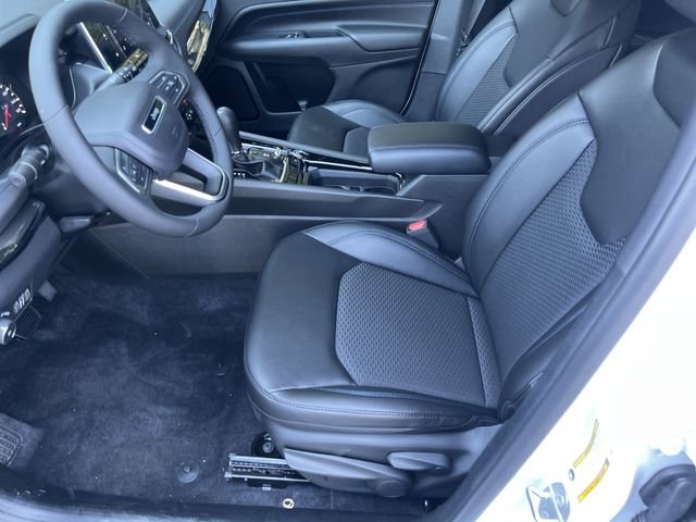 New 2026 Bright White Clearcoat Jeep Latitude Altitude image 10
