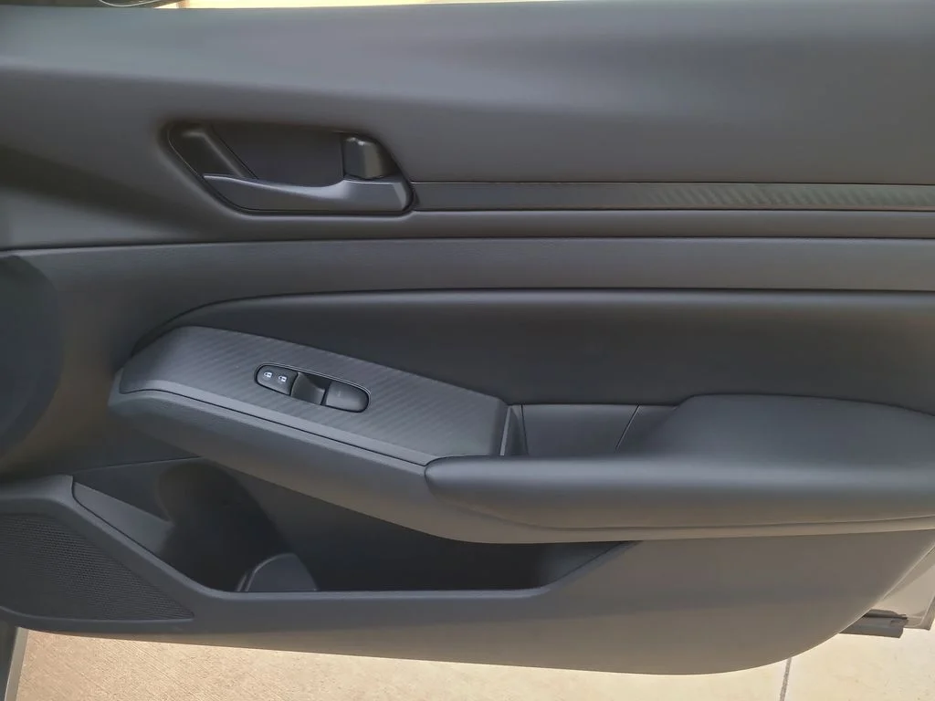 Used 2025 Gray Nissan 2.5 S image 8