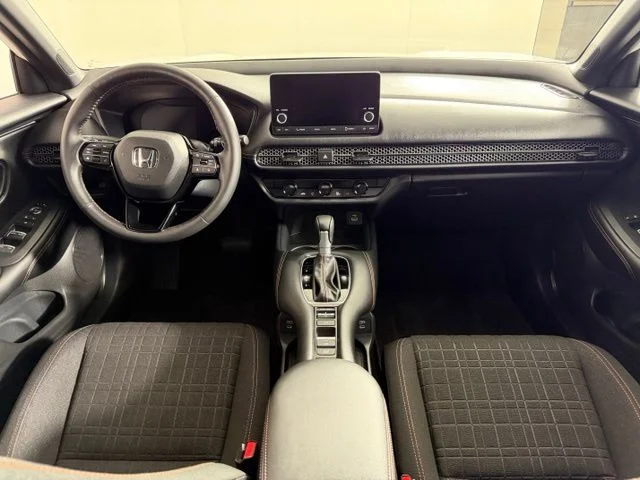 Used 2025 White Honda Sport image 4