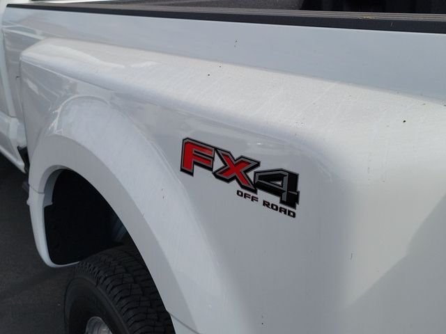 2026 Ford F-350 Super Duty Platinum - Photo 25