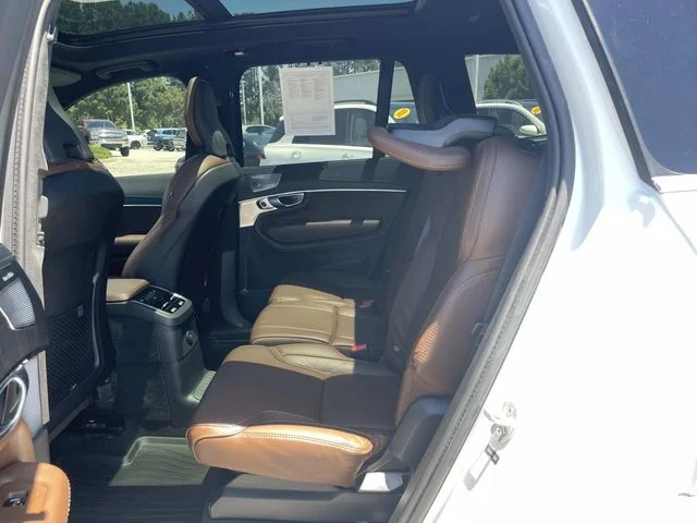 Used 2024 White Volvo Ultimate image 11