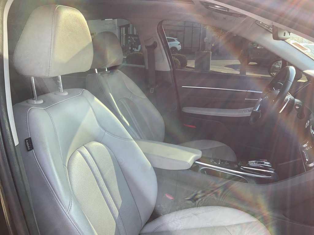 Used 2023 Onyx Black Hyundai Limited image 12