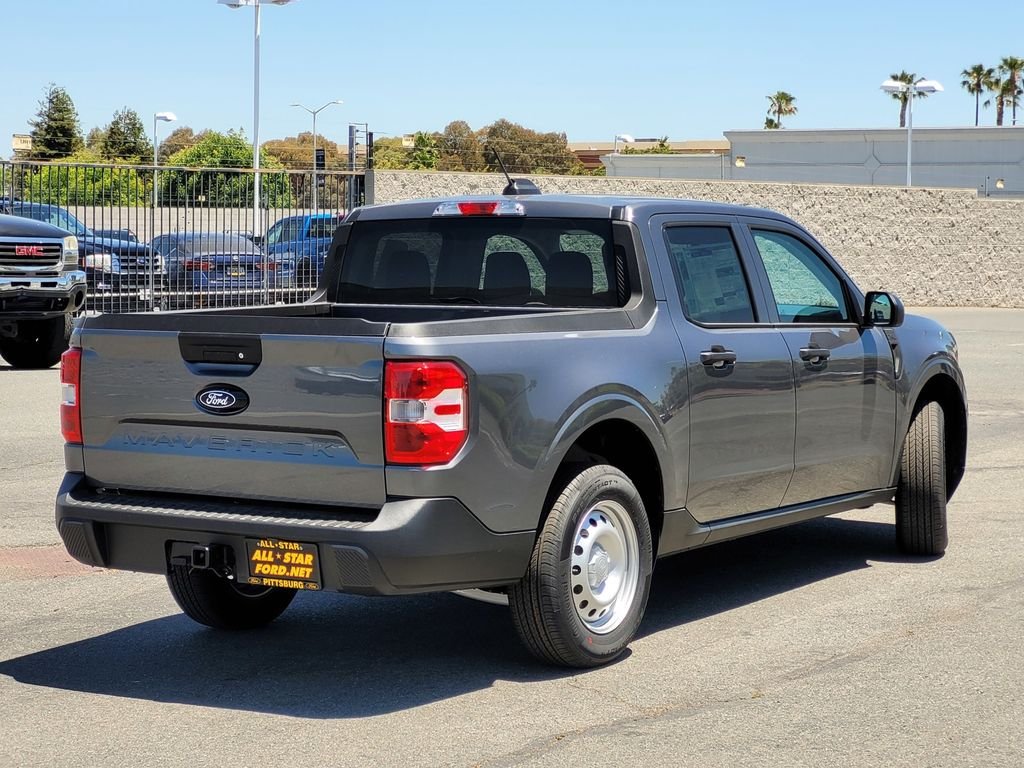 New 2026 Carbonized Gray Metallic Ford XL image 3