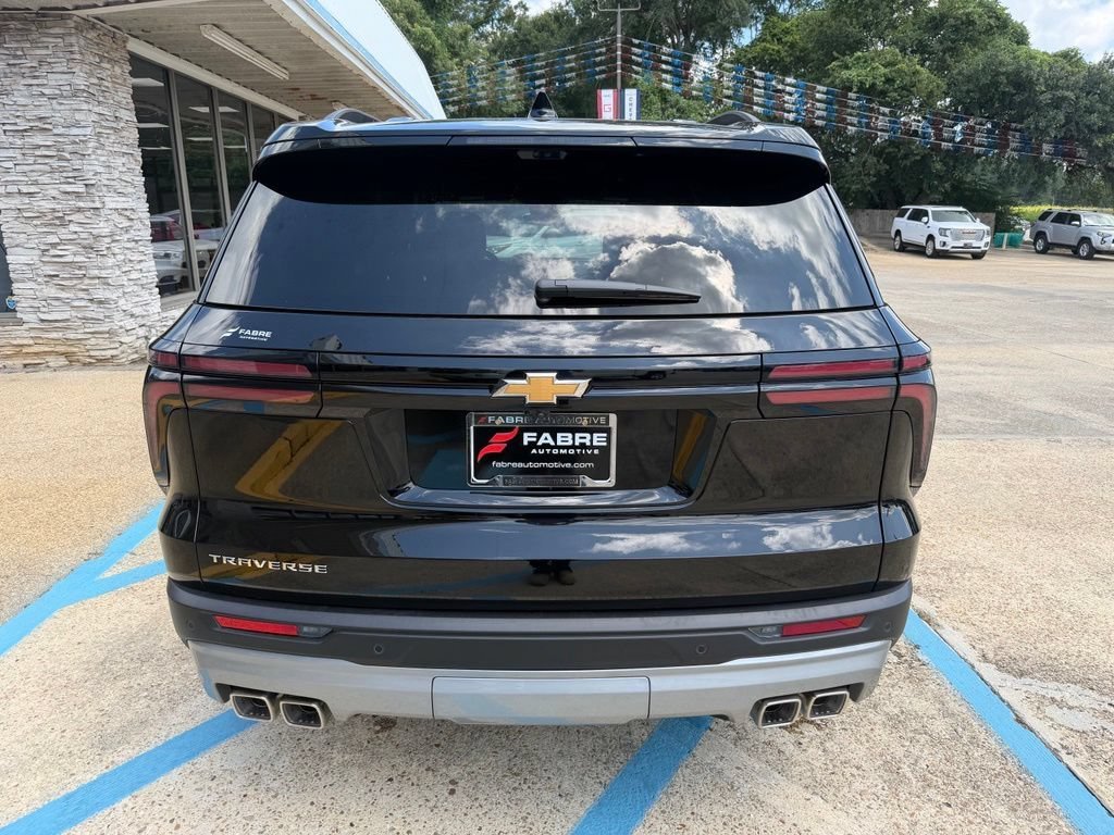 New 2026 Mosaic Black Metallic Chevrolet LT image 5