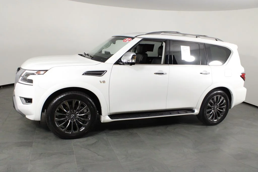 Certified Used 2022 White Nissan Platinum image 14