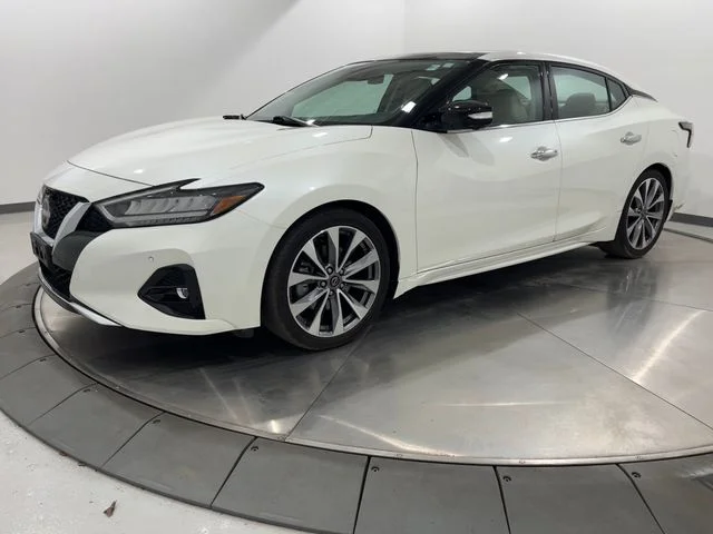 2023 Nissan Maxima