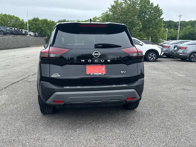 Used 2023 Black Nissan SV image 6