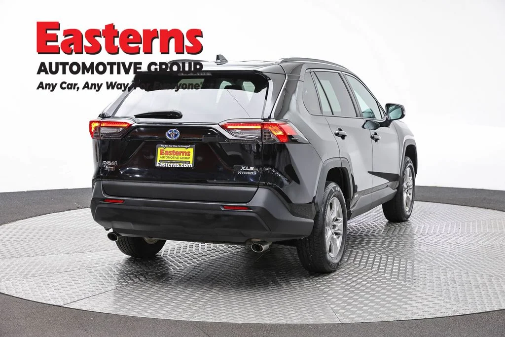 Used 2023 Black Toyota XLE image 5