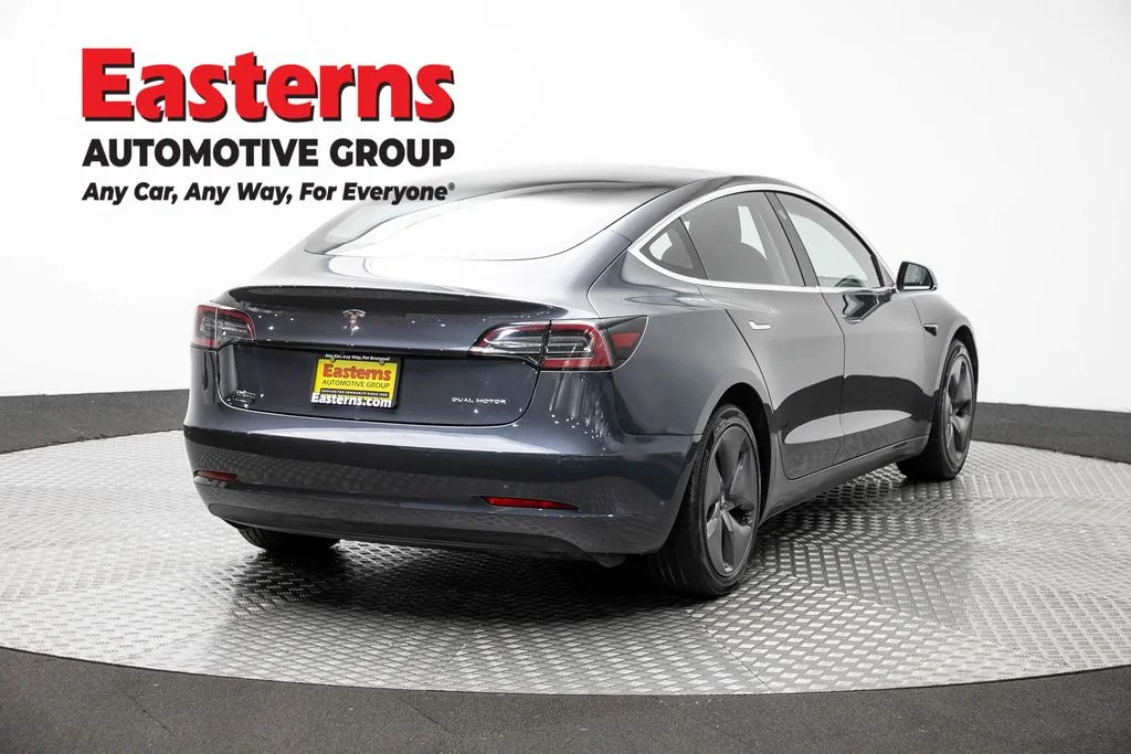 Used 2019 Gray Tesla Long Range image 5