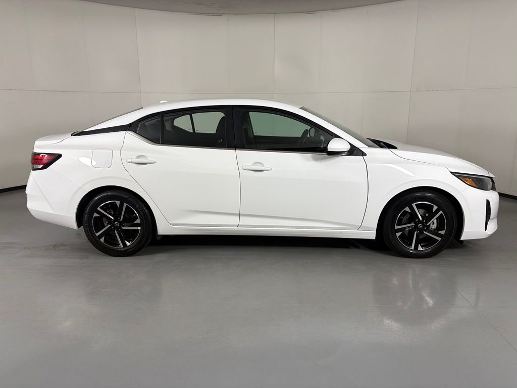 Used 2024 White Nissan SV image 9
